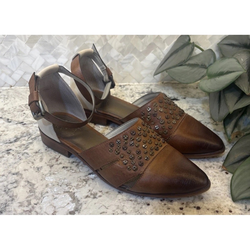 Velez Leather Lovers Artesian Brown Ombre Studded Ankle Strap Flats Shoes Sz 6.5